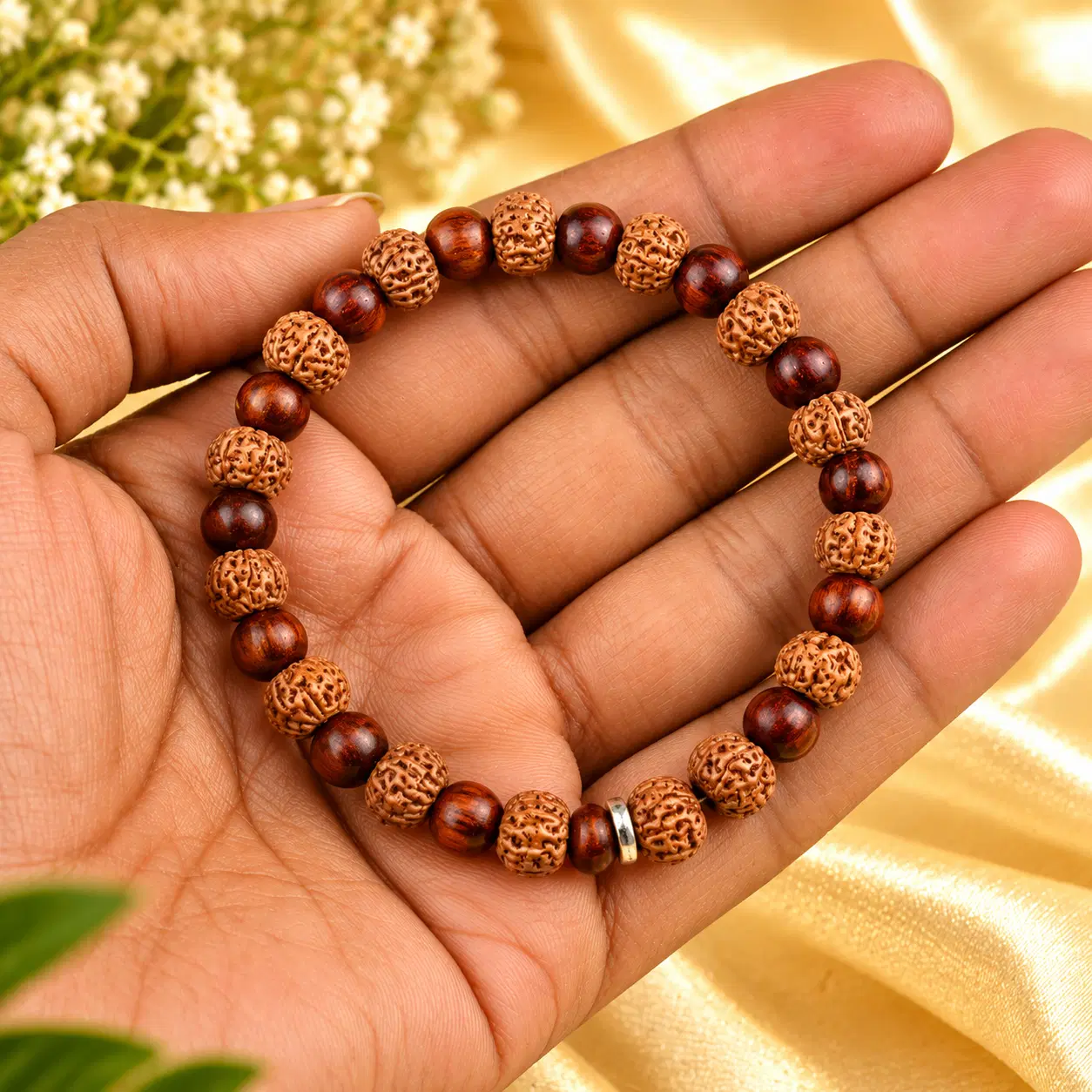 6 Mukhi Rudraksha Silver Plain Caps Bracelet